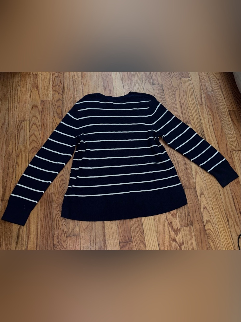 GAP Women’s XL Navy White Striped Knit Sweater Long Sleeve Crew Neck - Picture 6 of 9